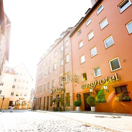 บวร์คโฮเทล เนือร์นแบร์ค Hotel Nuremberg ภายนอก รูปภาพ