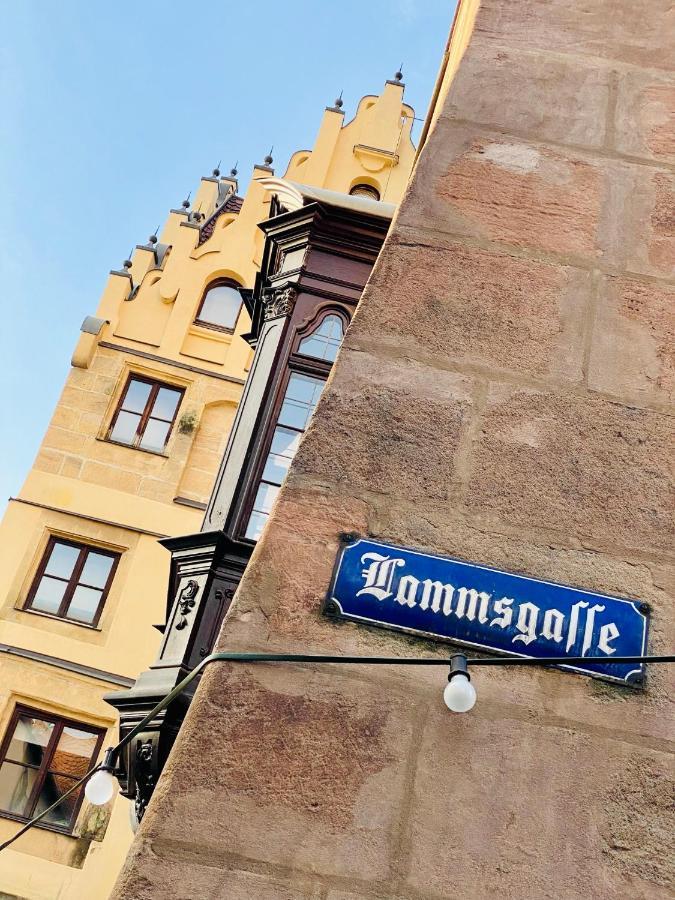 บวร์คโฮเทล เนือร์นแบร์ค Hotel Nuremberg ภายนอก รูปภาพ