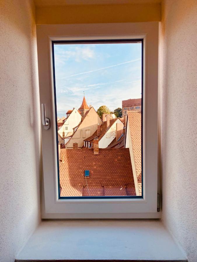 บวร์คโฮเทล เนือร์นแบร์ค Hotel Nuremberg ภายนอก รูปภาพ