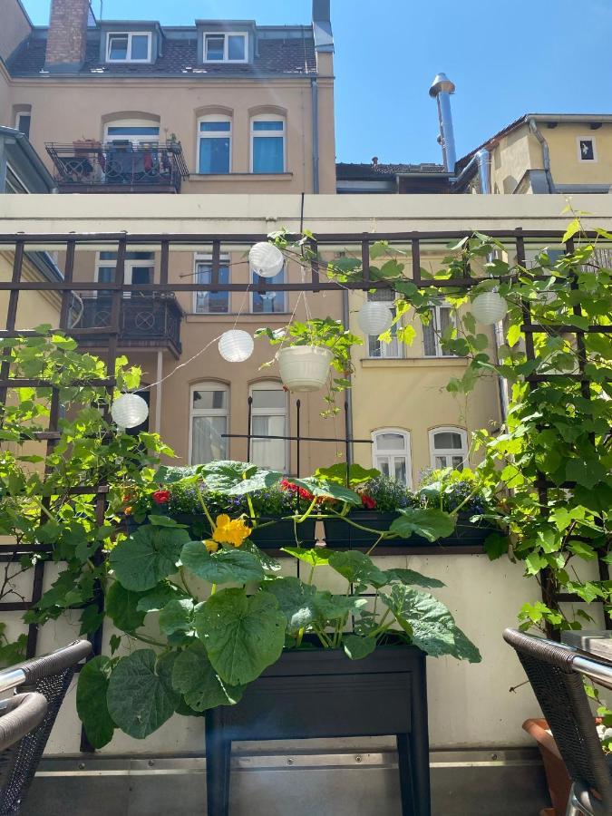 บวร์คโฮเทล เนือร์นแบร์ค Hotel Nuremberg ภายนอก รูปภาพ